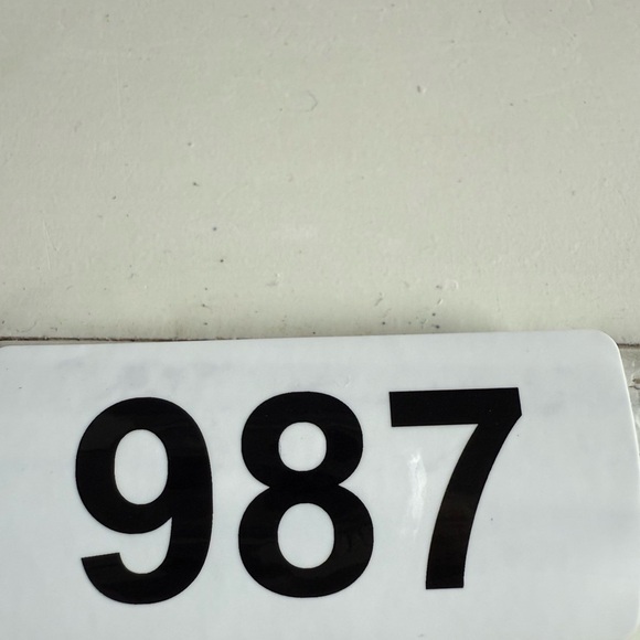 Old Navy Men Pokemon Gender-Neutral Graphic T-Shirt XLARGE Creme - Picture 10 of 10